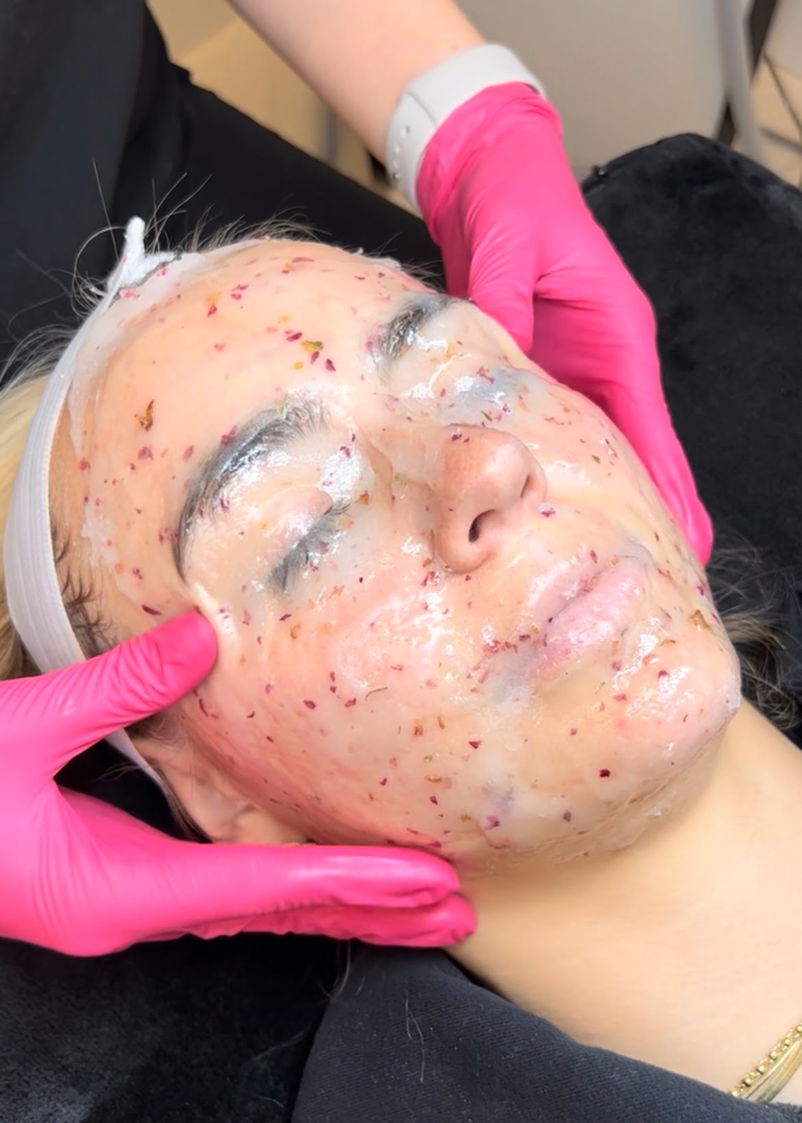 Beautician Applying Hydrojelly Mask on Woman's Face | Cosmedics MedSpa in Lehi, UT