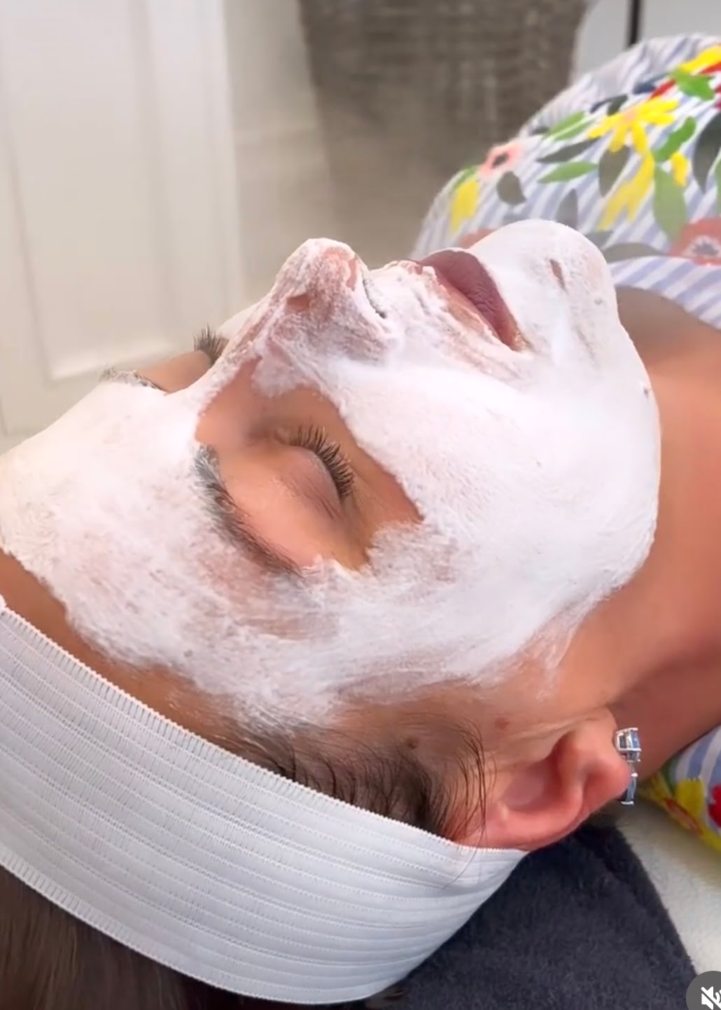 Woman Applying Oxygen Facial on the Face | Cosmedics MedSpa in Lehi, UT