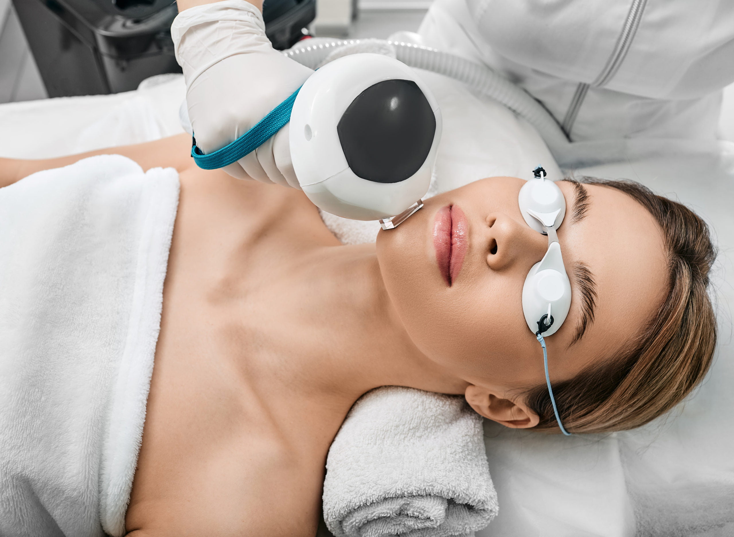 Intense Pulsed Light (IPL) Photofacial Rejuvenate Your Skin with Advanced Light Therapy